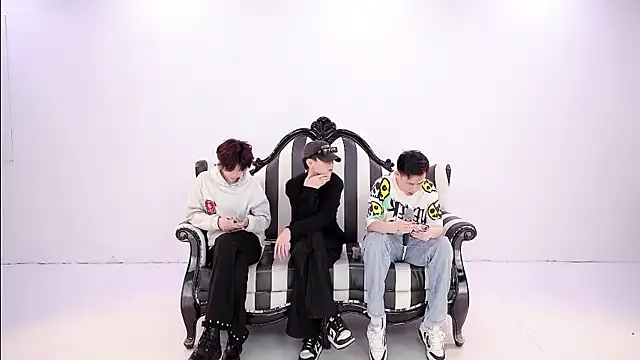 HD-stick998 on StripChat