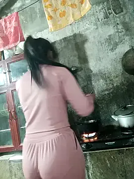 Him_MountainGirl on StripChat