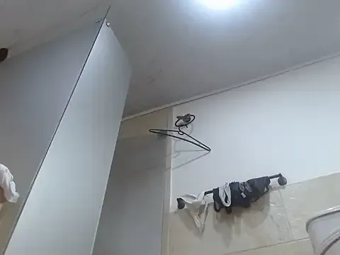 hornymilf_69xxx — SQUIRT+ANAL+FINGERS+TITS+SPIT+ROSEBUB