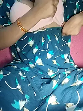 Hot-Show5 — Boobs show