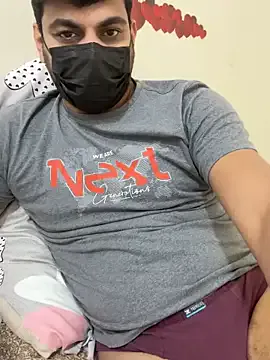 Hot_Boy8677 on StripChat