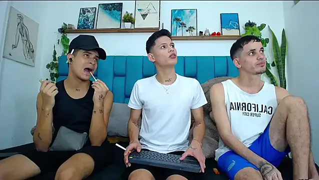 Hot_Boys_Latinos_X — all naked