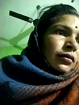 Hot_Kajal5 on StripChat