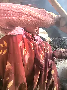 Hot_raaani on StripChat