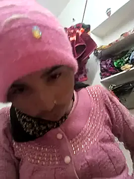 Hot_raaani on StripChat