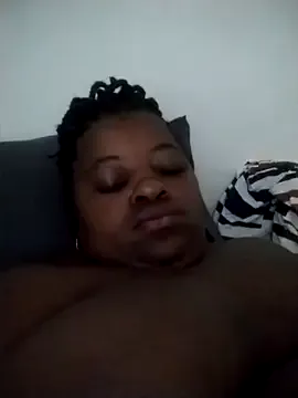 HotBootyBabe90 on StripChat