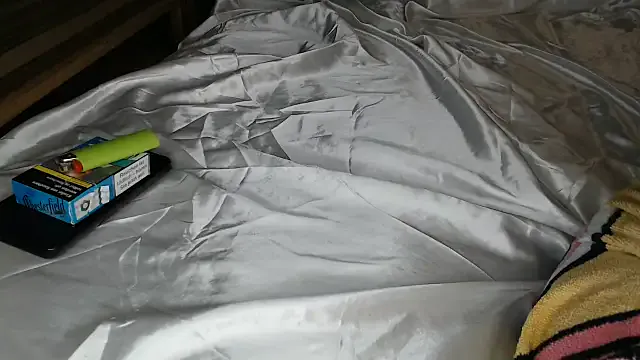 hotfeetmilf — SPerma auf fsse