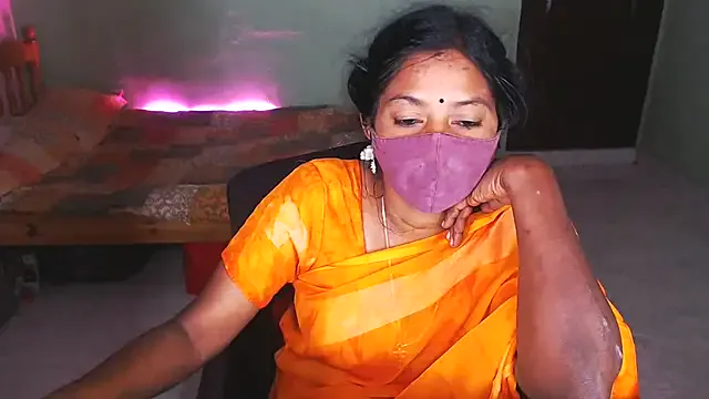 HotGulabi — topless