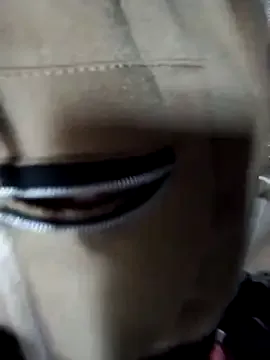 iam-eli on StripChat