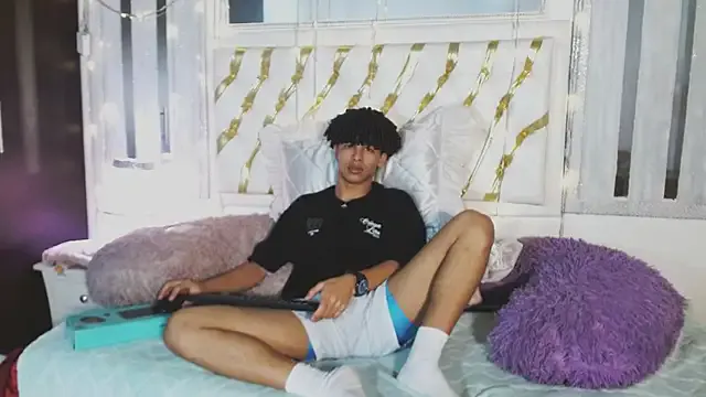 ian_smith_ — OIL ALL OVER THE BOY'S BODY