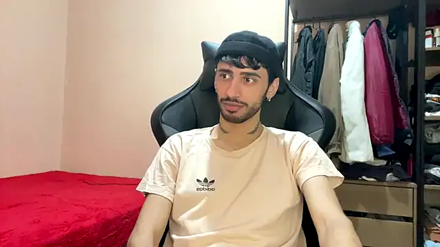 iendriw on StripChat