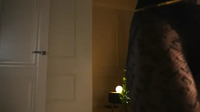 Ilona_Hariss — Show oil + nipple clamps