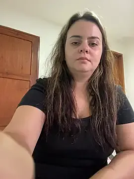 Im_Amelia — fingers in pussy + vibrator control sh