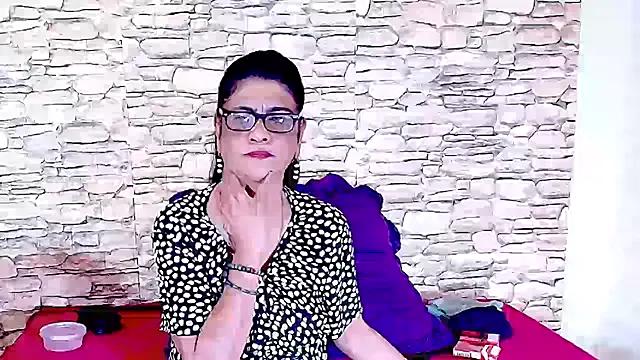 IndianAllure on StripChat 