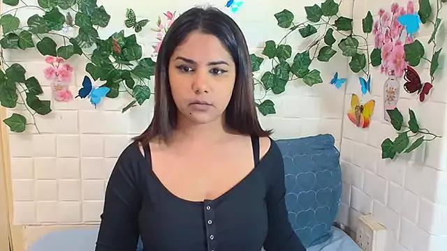 IndiaSexyStripper4u on StripChat 