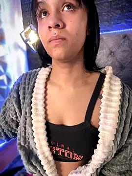 Isaabella_LS on StripChat 