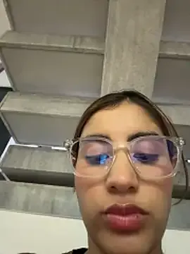 IsabelaStefano on StripChat