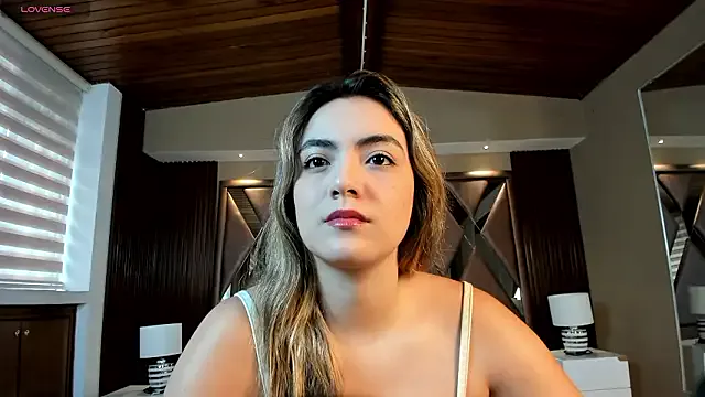 IsabellaaJoness — Sexy dance + Get naket