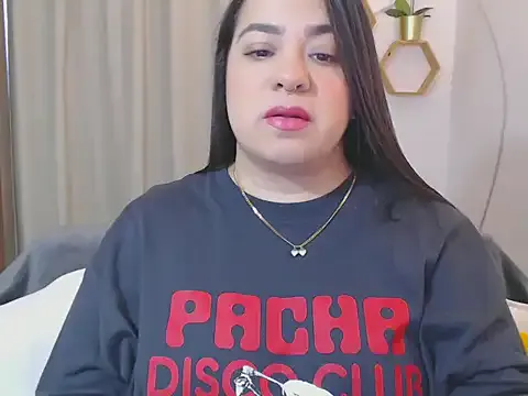 isabum_ — Show Pussy