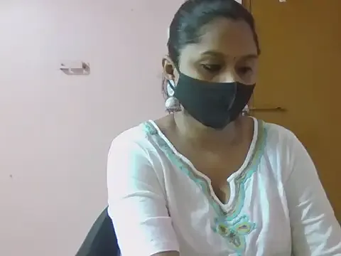 itsabika on StripChat