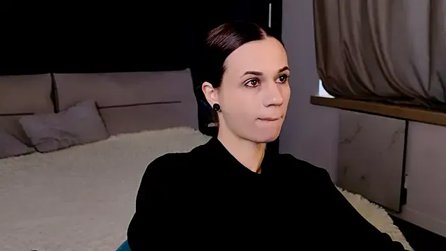 ItsAlisia — Play with boobs