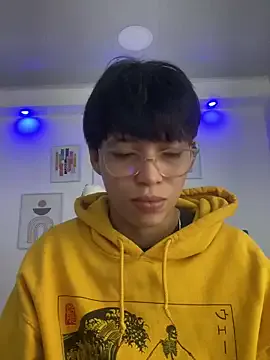 ivyheat3 on StripChat