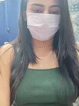 Ivymybae on StripChat