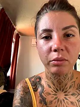 Izy_cute_ — Nuda/naked 5 min