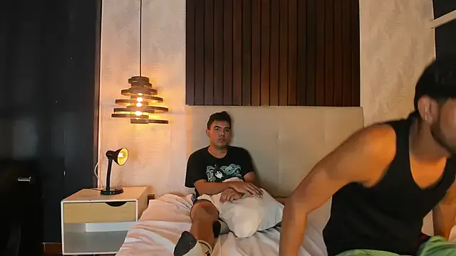 Jackson_Hunt — zoom in on the cocks