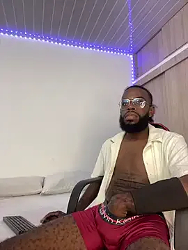 Jacksonking27 on StripChat