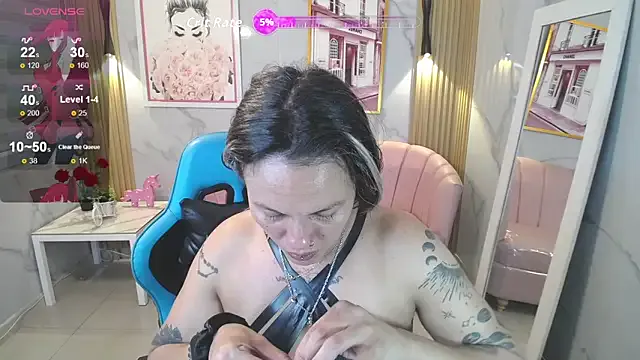 Jade_Jones_a on StripChat