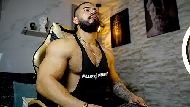 jaxon_colton on StripChat