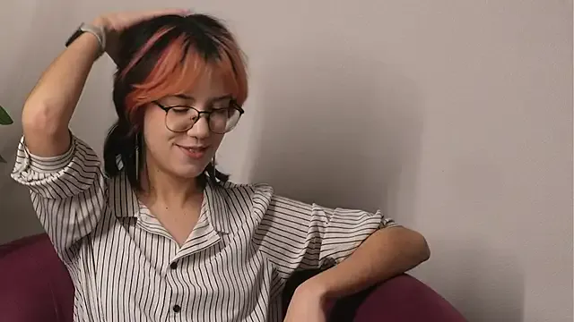 JaySorbello — air kiss