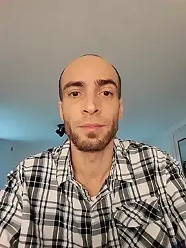 JonathanShadow on StripChat