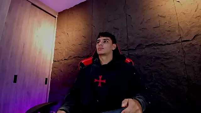 joseph_boy — NAKED BODY AND OIL +MASTURBATE