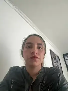 JUANITA07 — SEXY DANCE + OIL