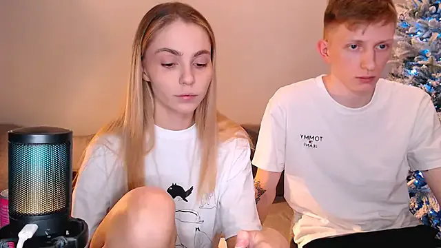 juliaanddima on StripChat