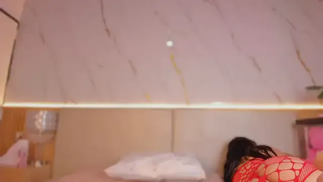 Julietaa_1 on StripChat