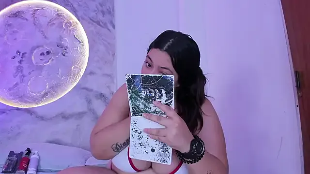 JulietaKane — plug anal + slaps