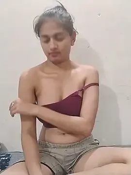 kajal_sexy87 — Boob show