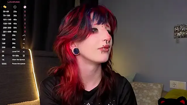 KandraCruser on StripChat