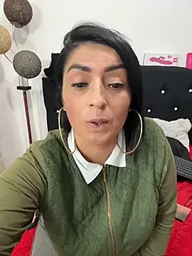 karenlennox1 on StripChat
