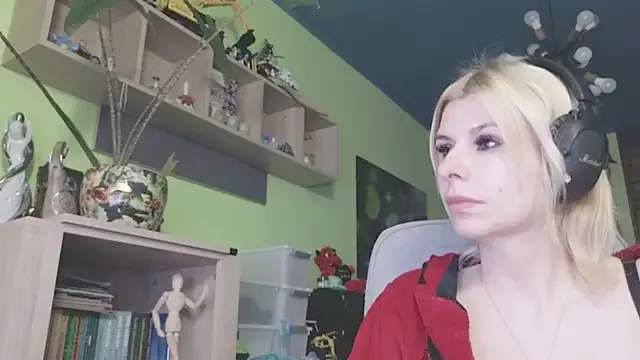 karmija on StripChat