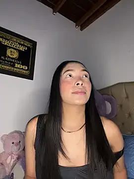 KarolRojas_22 on StripChat