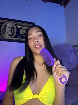 KarolRojas_22 on StripChat