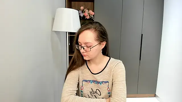 KatheyWasinger — slap slap my butt