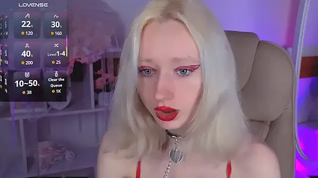 Katia_Kim on StripChat