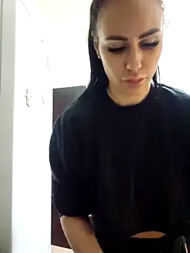 KatiaDivine — Make my neighbours hear me SCREAM