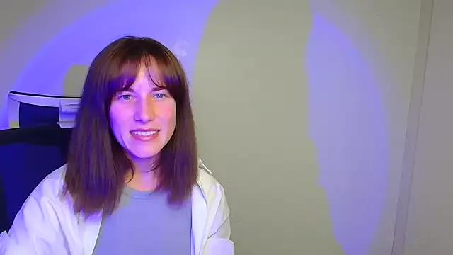 Kelly_Kisss on StripChat 