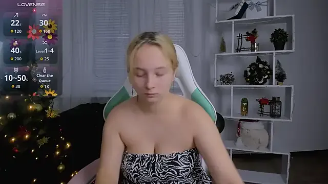 Ketrin_n_ on StripChat